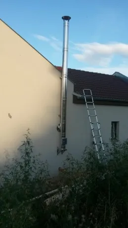 Revize spalinových cest — ukázka